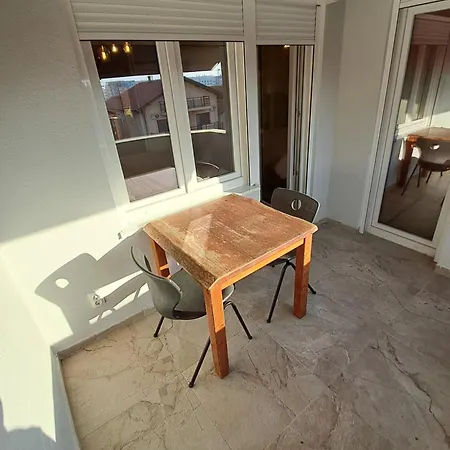 Apartman Zenit Ni