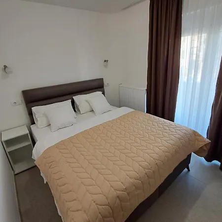 Apartman Zenit Ni
